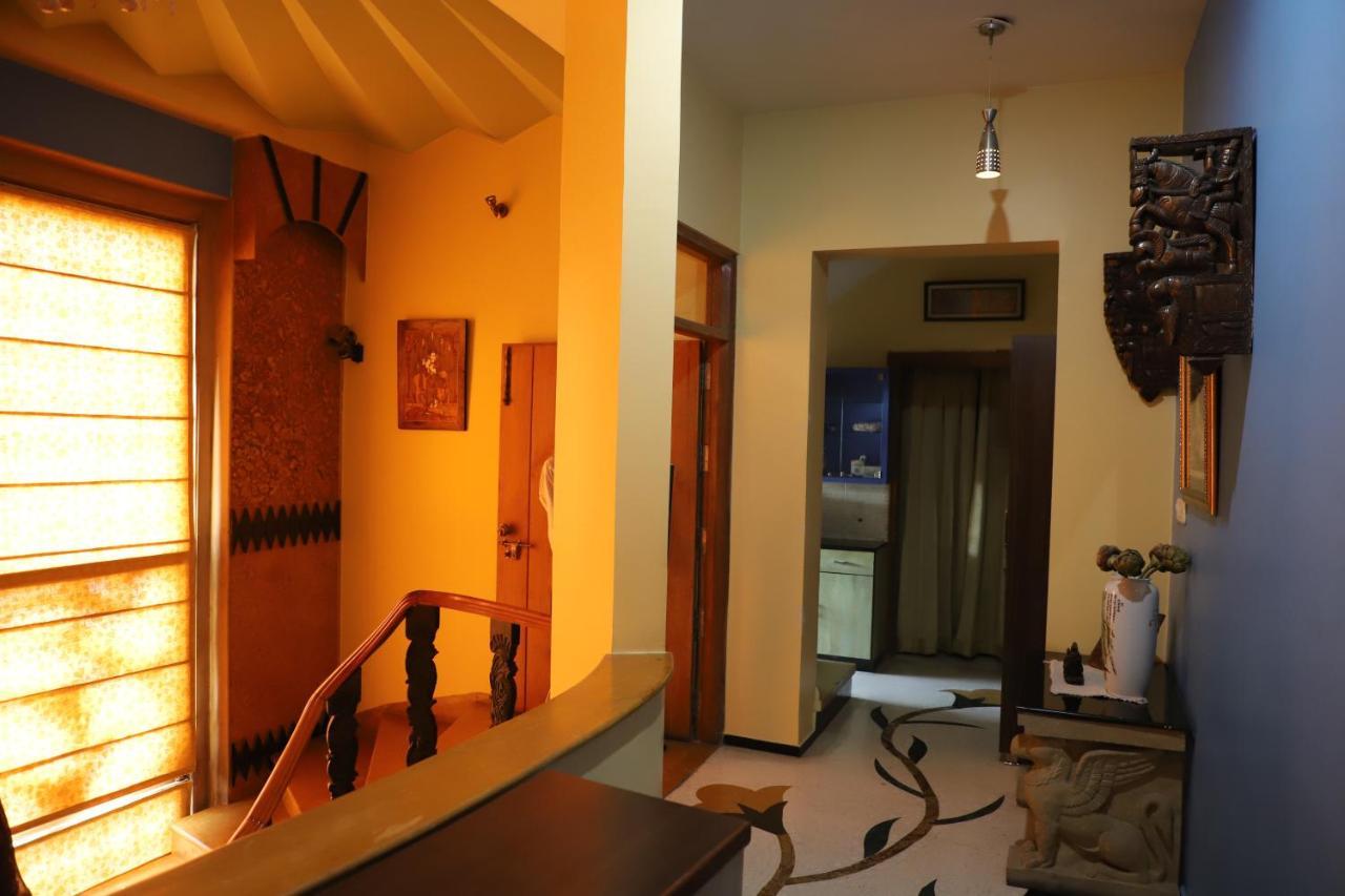 Aura Homestay Royal Villa جايبور المظهر الخارجي الصورة